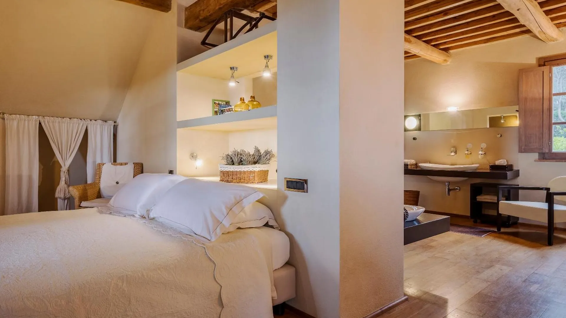 Boutique Hotel Poggio Ai Santi - Adults Only Farm stay San Vincenzo